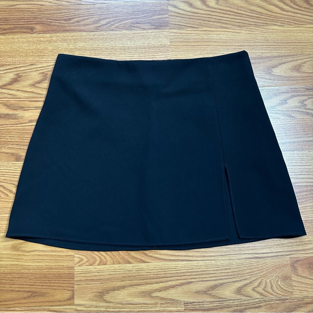 Zara Black Mini Skirt Large